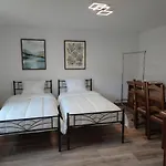 Maison-gîte De La Poudre Hébergement de vacances Val-et-Chatillon